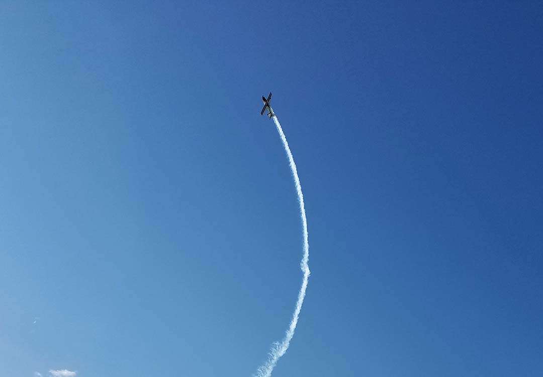 Happy 4th of July - plane flyover