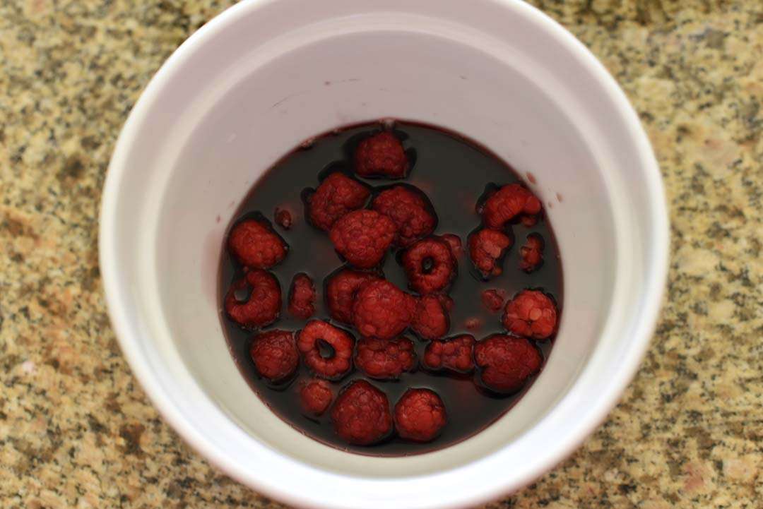 Chocolate Cake with Raspberries for Wine Tasting - Raspberries in wine sauce