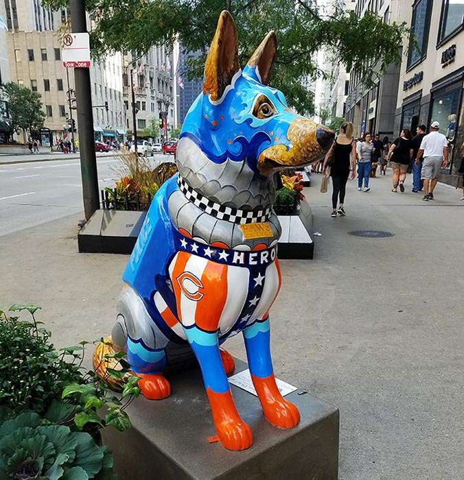 2017-09-30 Dog Statues in Chicago - dog 5