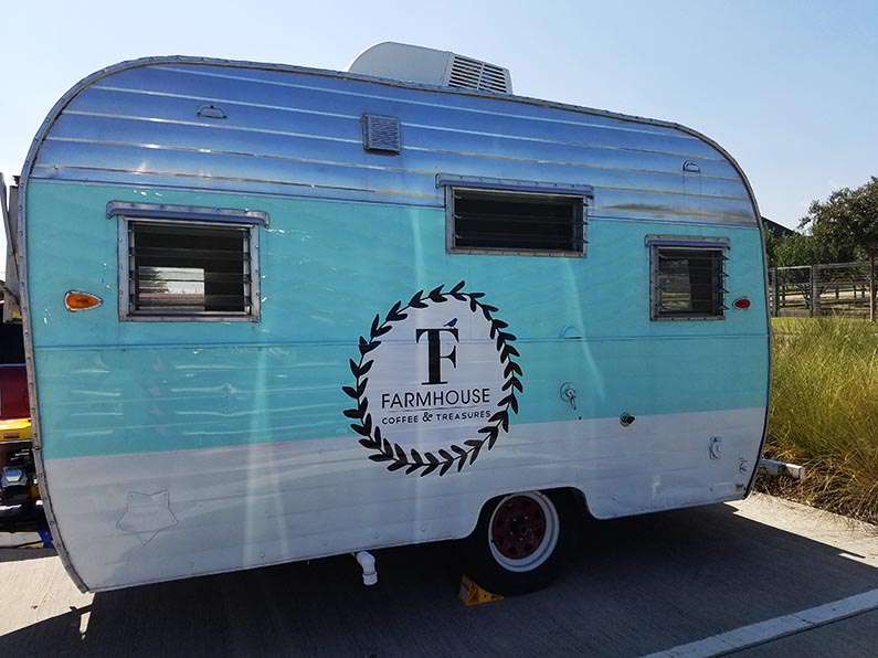 2017-10-18 Morning Coffee at Farmhouse Coffee & Treasures - the coffee trailer