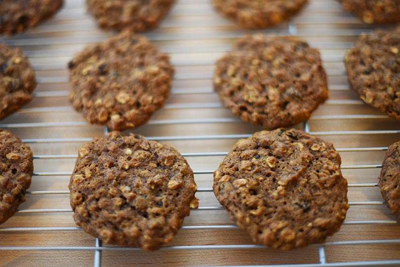 2017-11-28 Pumpkin Oatmeal Cookies with Walnuts & Raisins - cool cookies on rack